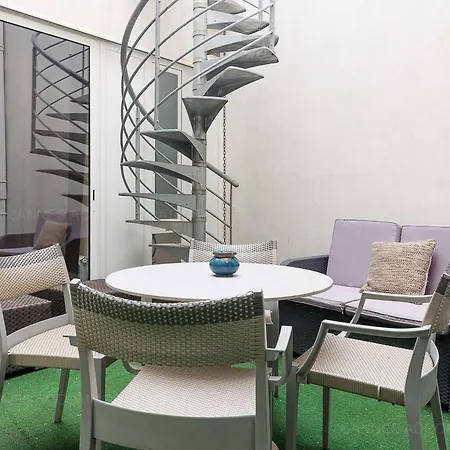 Apartment Buttura 1 *